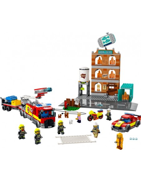 60321 City fire brigade operation with fire brigade, construction toy