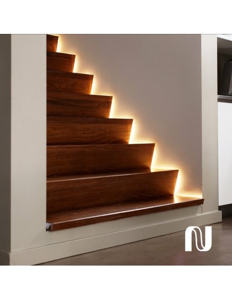 Philips Hue LightStrip Plus 2m 1600lm White Color Ambiance  BT